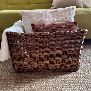 SOLD* Wicker basket Large dark brown braided wood wicker laundry/storage bin